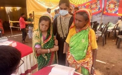 Elderly women at a Lens Project eye camp in rural West Bengal