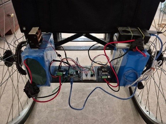 Wheelchair electronics under the seat: batteries, Raspberry Pi and motor drivers